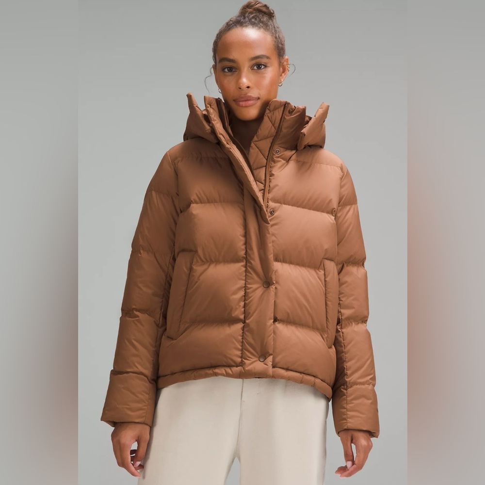 Gently used - Lululemon Athletica Wunder Puff jacket size 6 in Chestnut